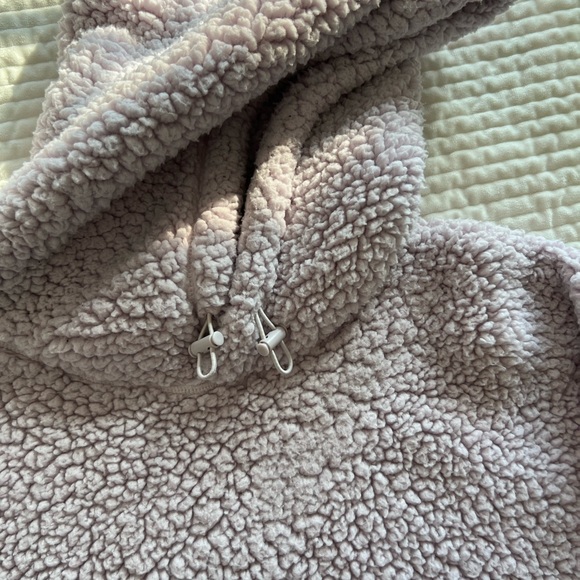 Light purple Zella sherpa hoodie - Picture 3 of 8